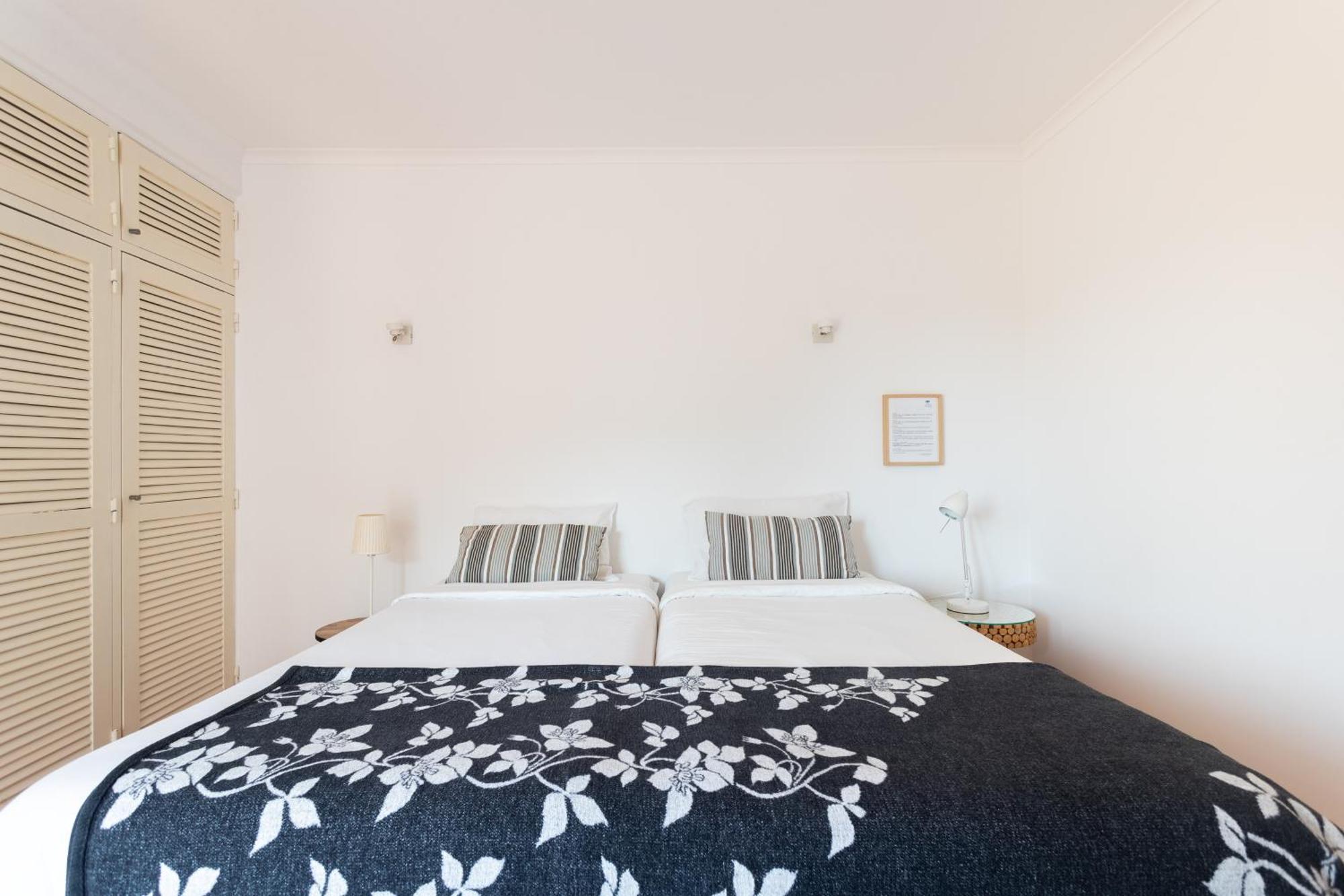 Blue Buddha Beach House Ericeira Bilik gambar