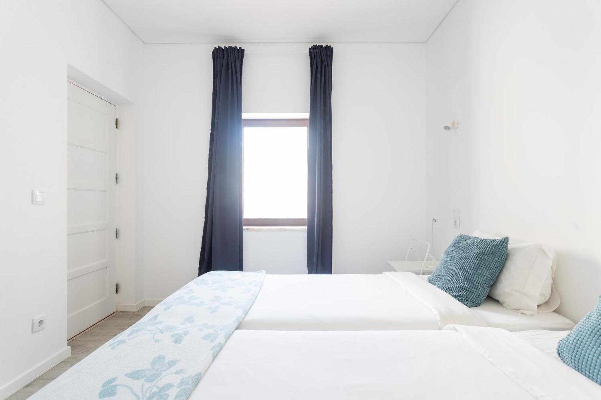 Blue Buddha Beach House Ericeira Bilik gambar