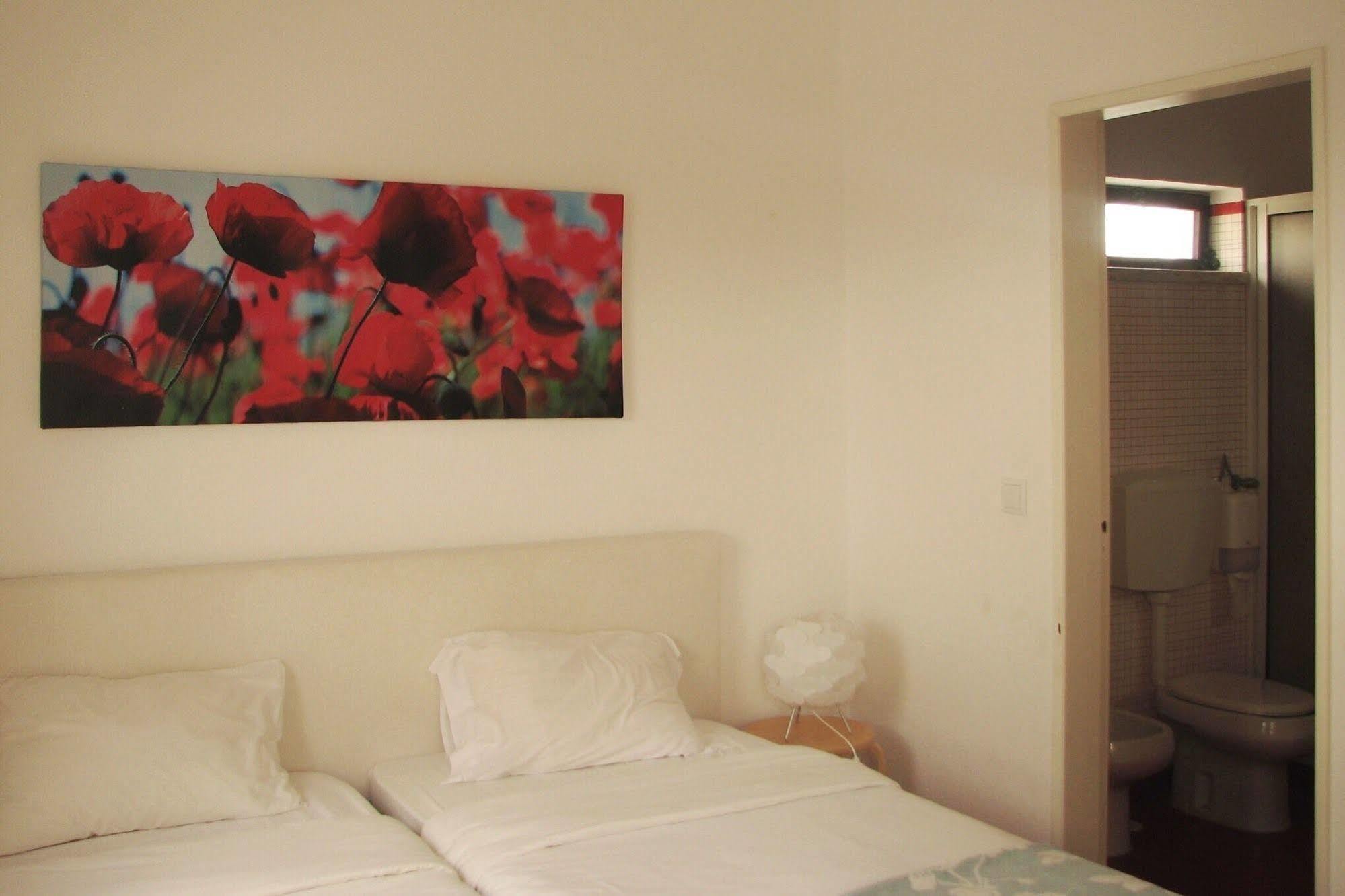 Blue Buddha Beach House Ericeira Luaran gambar